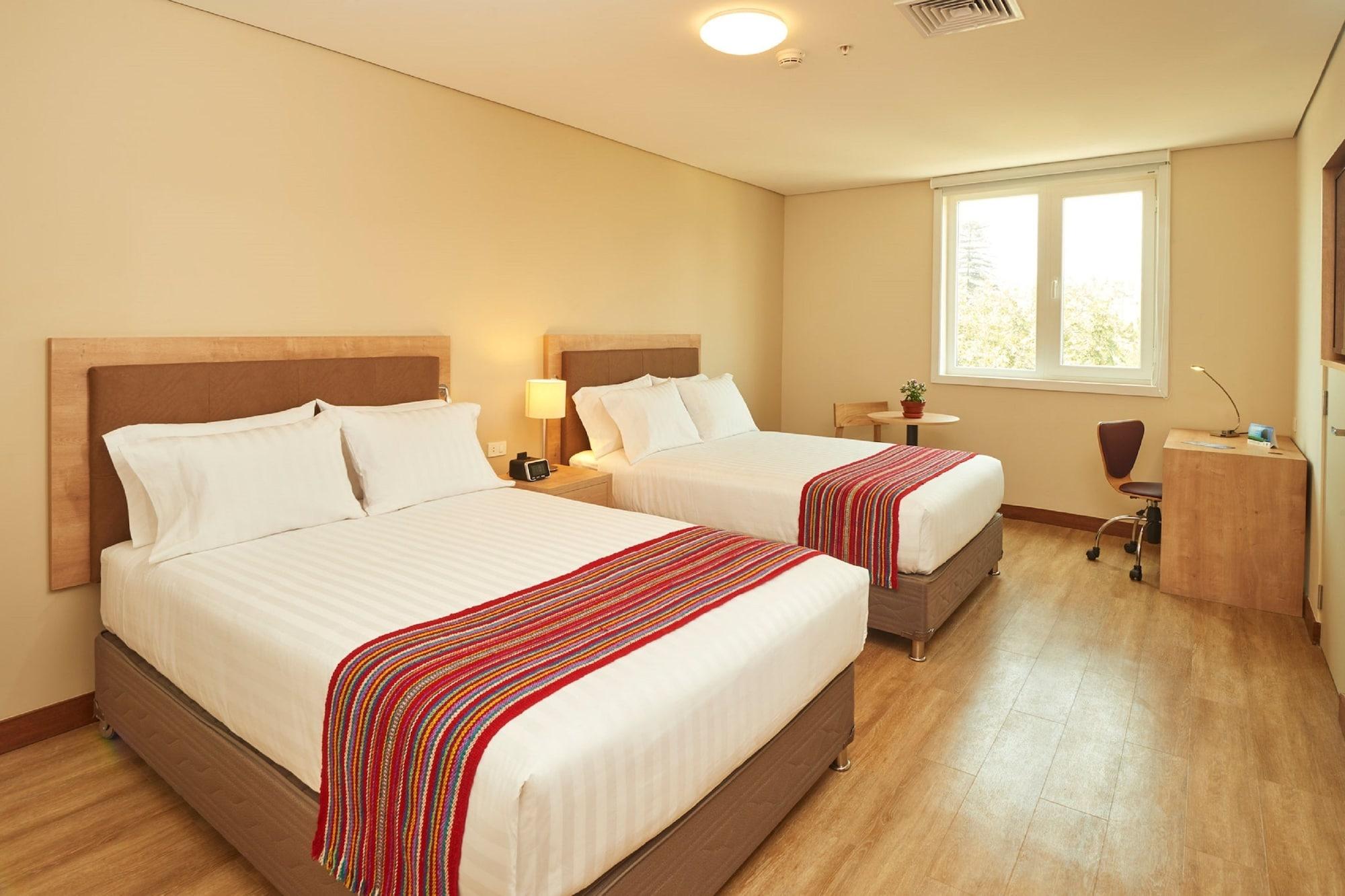Hotel Estelar San Isidro Lima